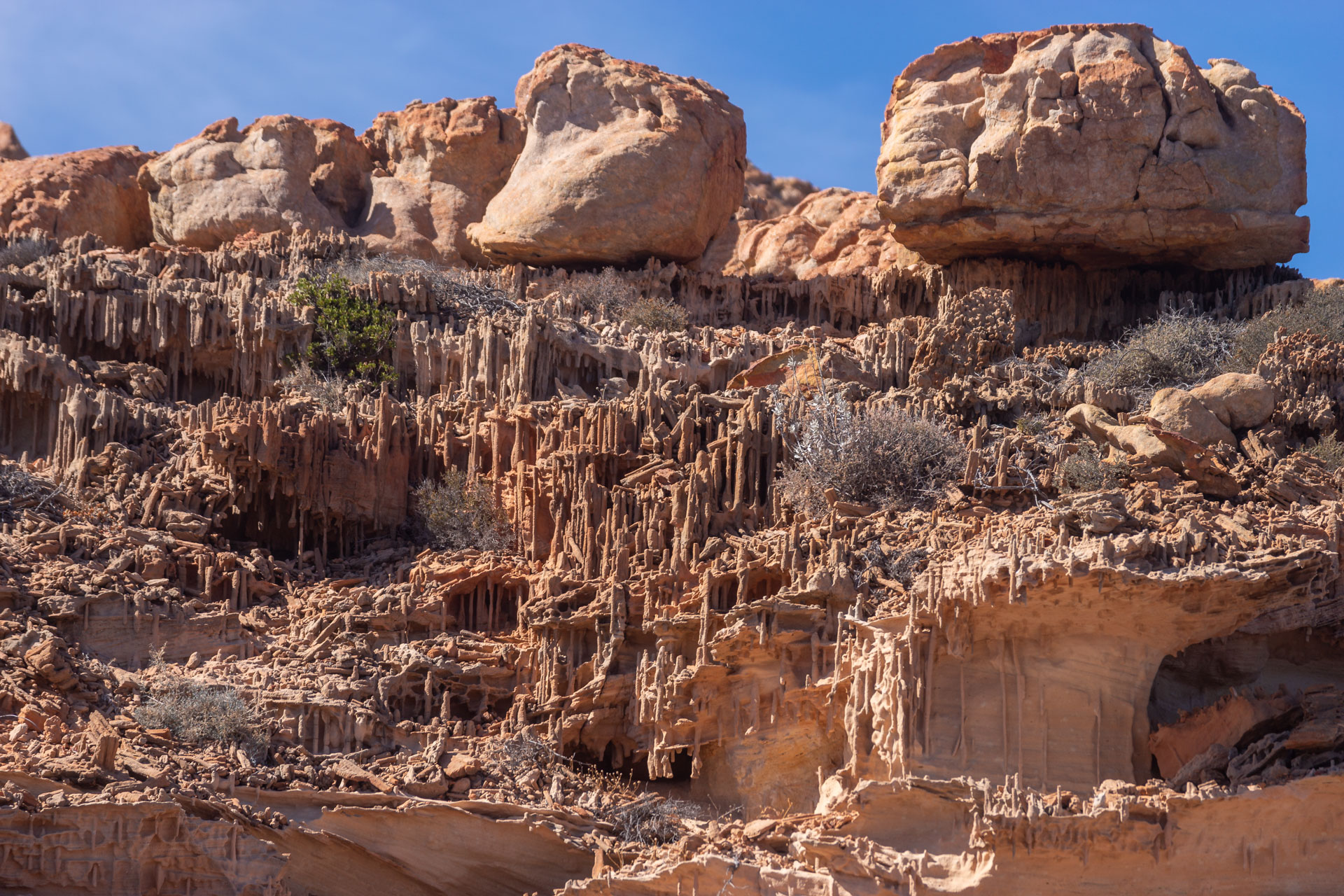 Kalberri - Wanderung vom Red Bluff Lookout nach Pot Alley
